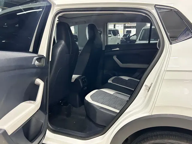 Volkswagen Tharu — Фото автомобиля 10