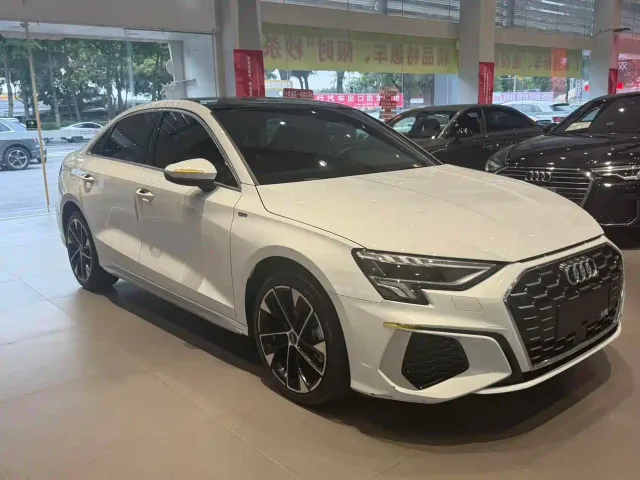 Audi A3 — Фото автомобиля 3