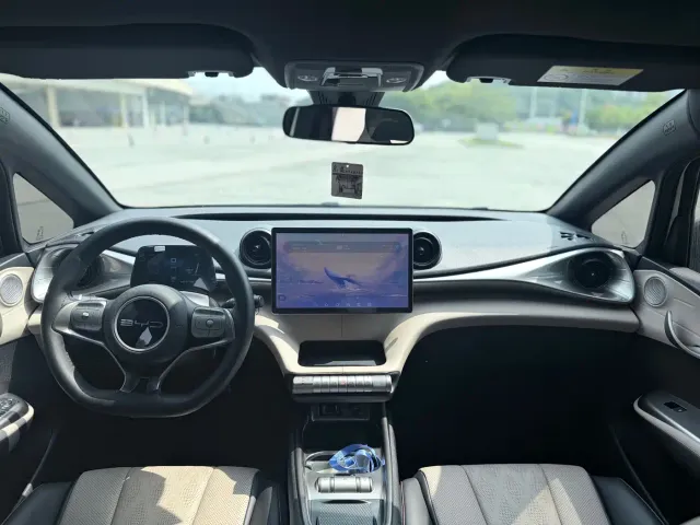 BYD Dolphin — Фото автомобиля 9