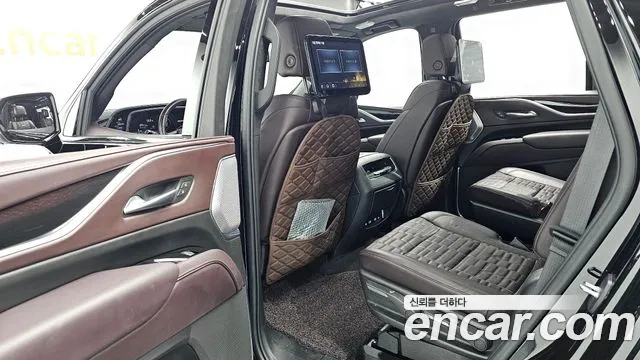 Cadillac Escalade Escalade 5 поколение — Фото автомобиля 25