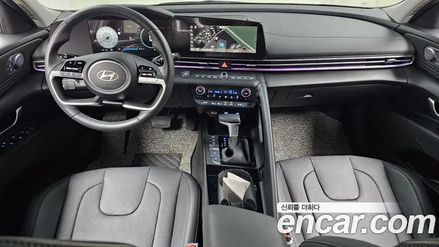 Hyundai Avante CN7 — Фото автомобиля 10