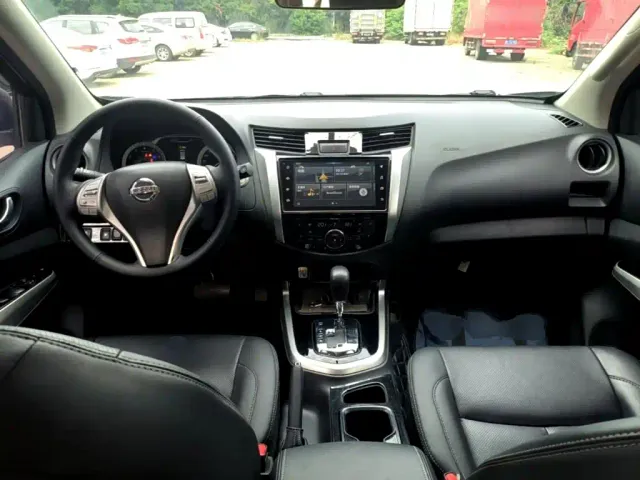 Nissan Terra — Фото автомобиля 9
