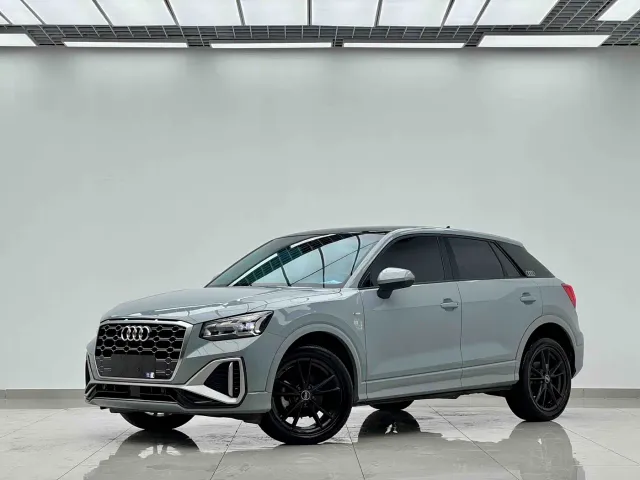 Фотография автомобиля — Audi Q2L