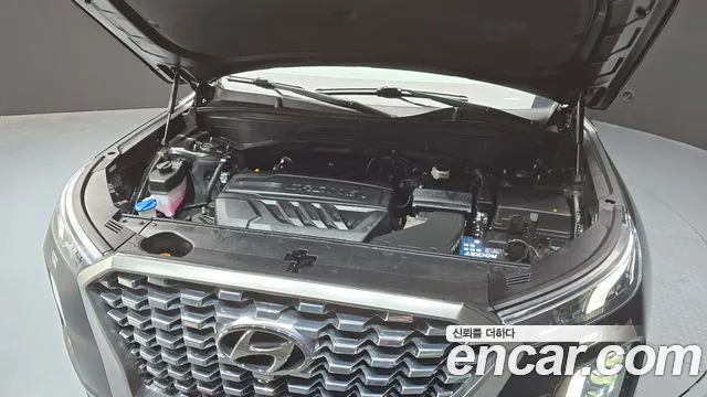 Hyundai Palisade Palisade Дизель 2.2 2WD — Фото автомобиля 6