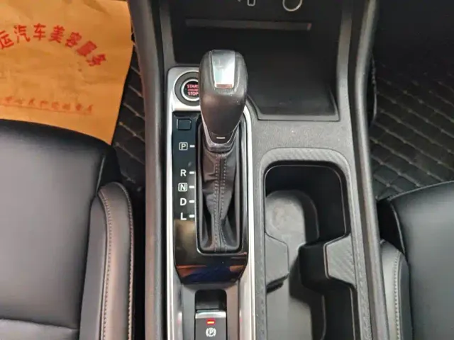 Nissan Sylphy — Фото автомобиля 16