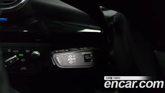 Audi Q5 45 TFSI quattro Premium — Фото автомобиля 11