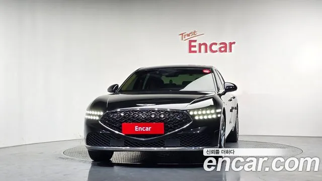 Genesis G90 Бензин 3.5 турбо AWD — Фото автомобиля 3