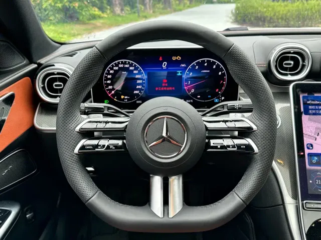 Mercedes-Benz C-Class — Фото автомобиля 9