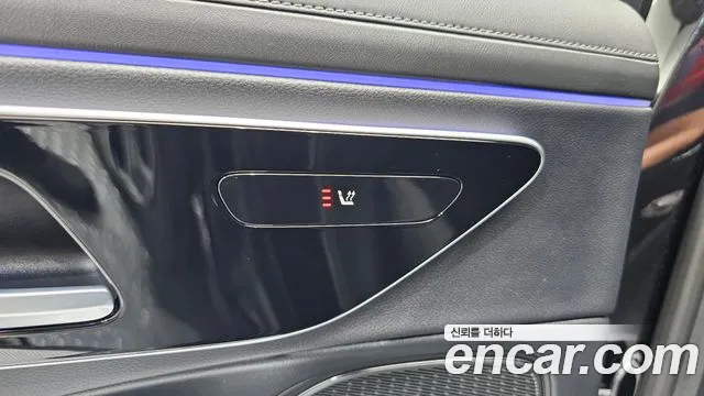 Mercedes-Benz E-Class — Фото автомобиля 25