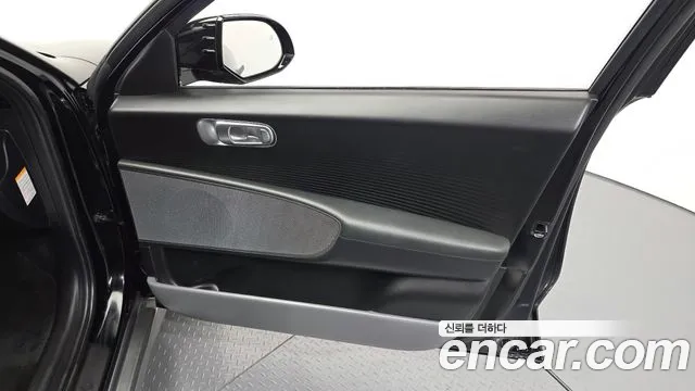 Hyundai Ioniq 6 — Фото автомобиля 13