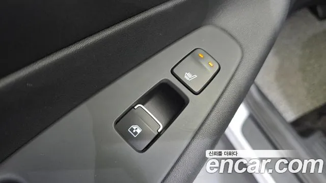 Hyundai Santafe — Фото автомобиля 17