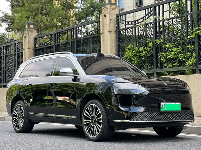 Aito M9 — Фото автомобиля 3