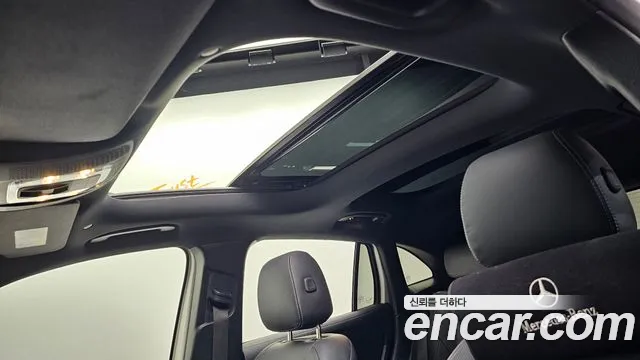 Mercedes-Benz EQA — Фото автомобиля 3