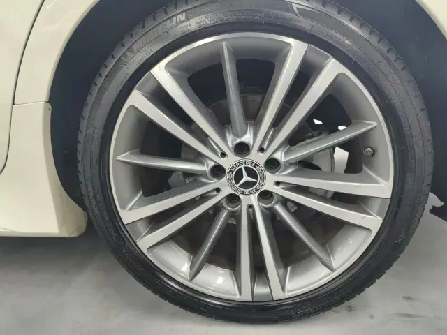 Mercedes-Benz CLS-Class — Фото автомобиля 7