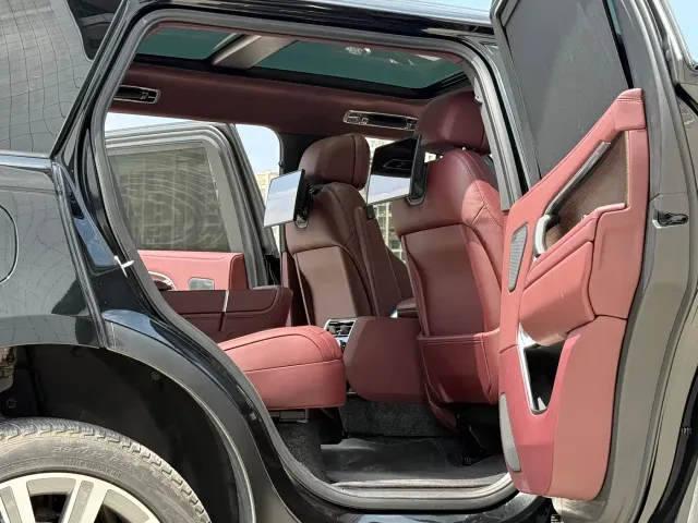 Land Rover Range Rover — Фото автомобиля 7