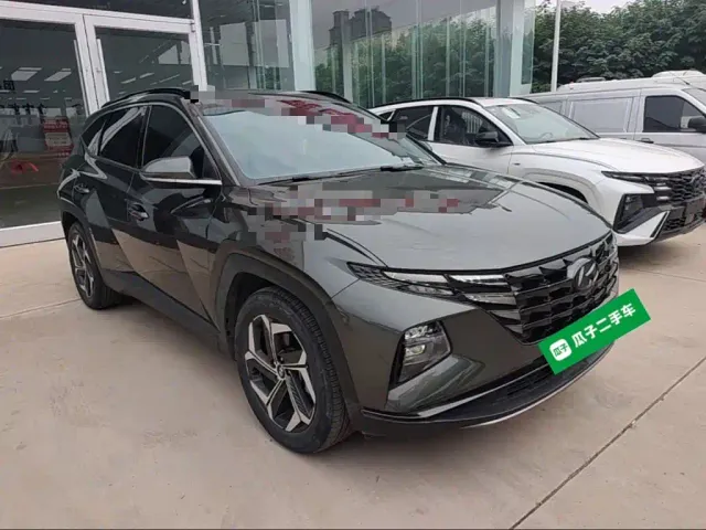 Hyundai Tucson — Фото автомобиля 3