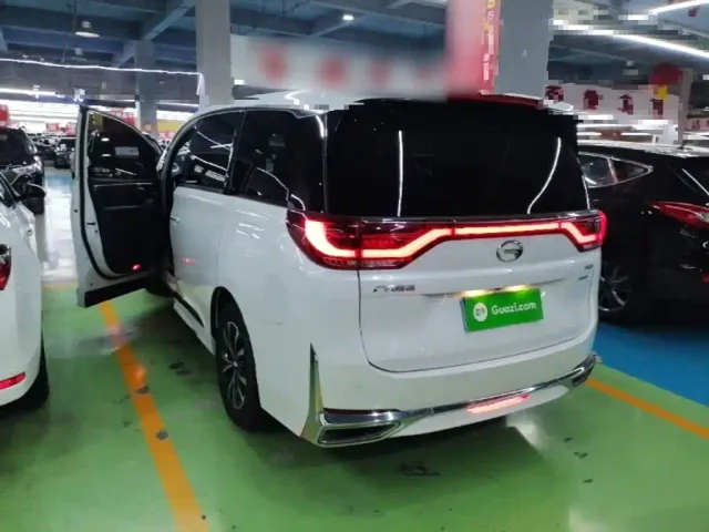 GAC Trumpchi M8 — Фото автомобиля 4