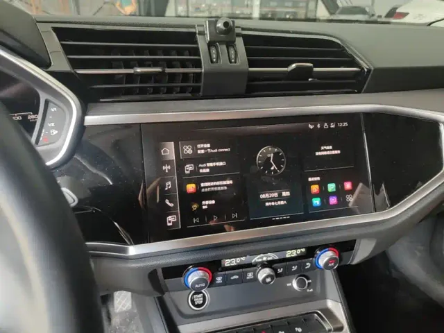Audi Q3 — Фото автомобиля 12