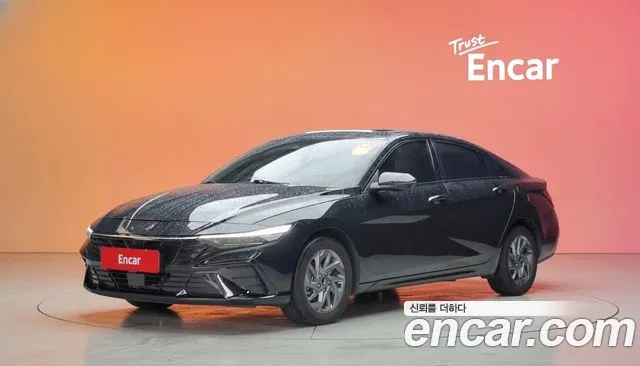 Фотография автомобиля — Hyundai Avante CN7