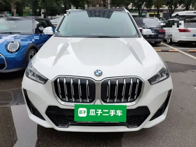 BMW X1 — Фото автомобиля 2