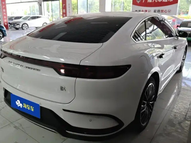 BYD Han — Фото автомобиля 3