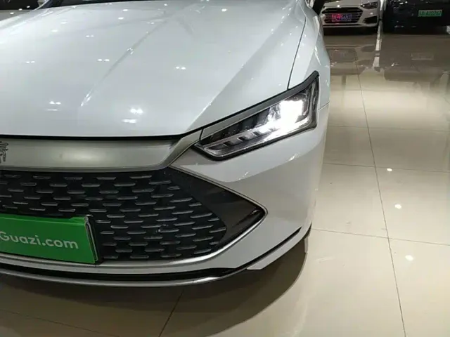BYD Qin PLUS — Фото автомобиля 23