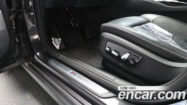 BMW Gran Turismo — Фото автомобиля 8