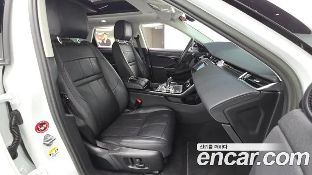 Land Rover Range Rover Evoque Range Rover Evoque 2 поколение — Фото автомобиля 9