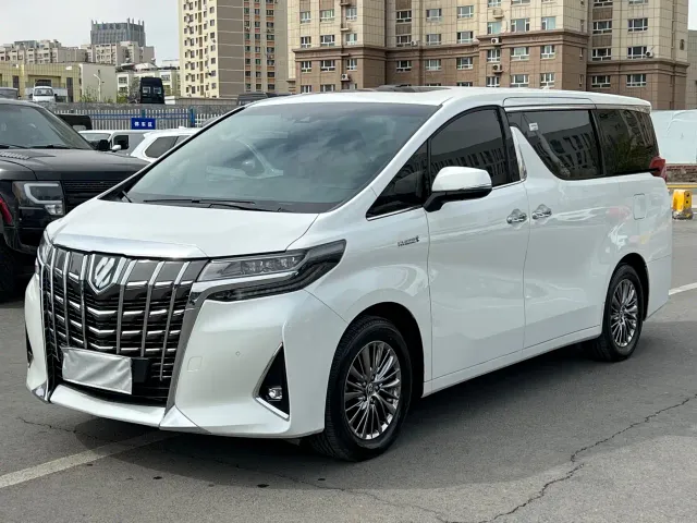 Фотография автомобиля — Toyota Alphard