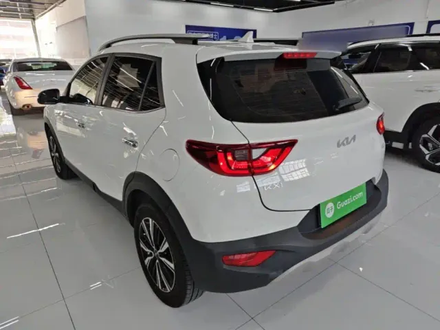 Kia KX1 — Фото автомобиля 4