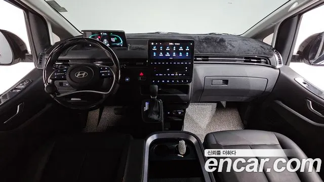 Hyundai Staria Staria — Фото автомобиля 7