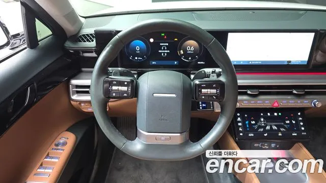 Hyundai Grandeur Grandeur (GN7) 2.5 Бензин 2WD — Фото автомобиля 13