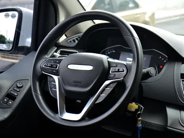 Maxus G20 — Фото автомобиля 16