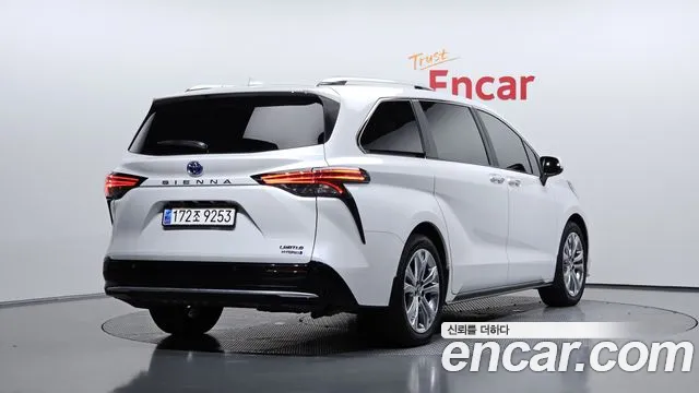 Toyota Sienna 4th Gen — Фото автомобиля 2
