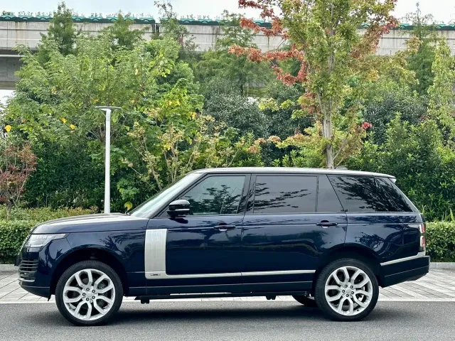 Land Rover Range Rover — Фото автомобиля 7