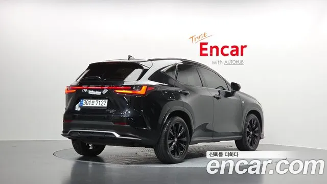 Lexus NX NX450h+ 2nd Gen — Фото автомобиля 2