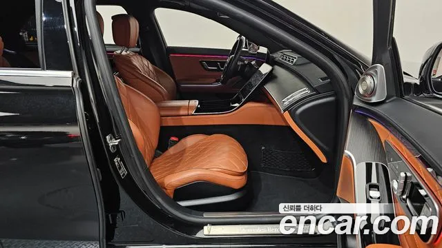 Mercedes-Benz S-Class — Фото автомобиля 21
