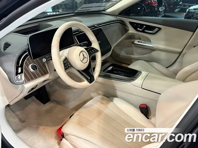 Mercedes-Benz E-Class W214 — Фото автомобиля 2