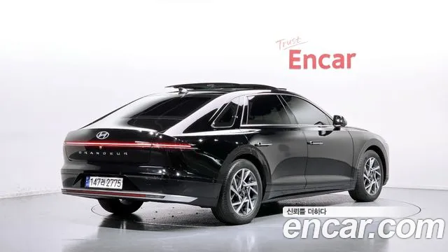 Hyundai Grandeur GN7 — Фото автомобиля 2