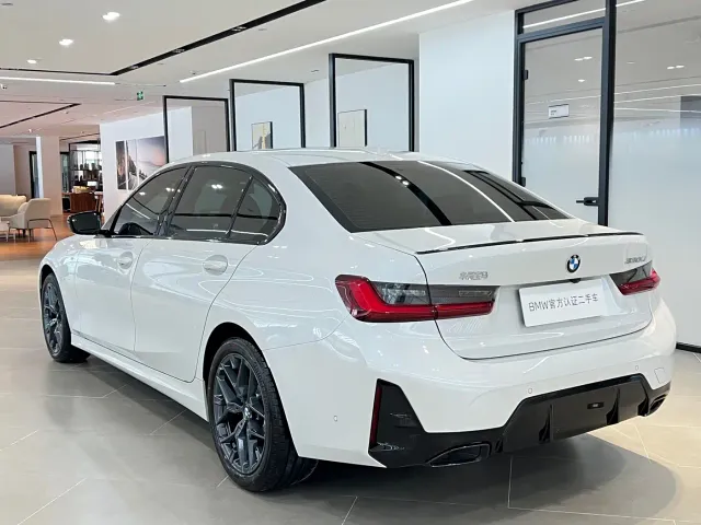 BMW 3 Series — Фото автомобиля 20