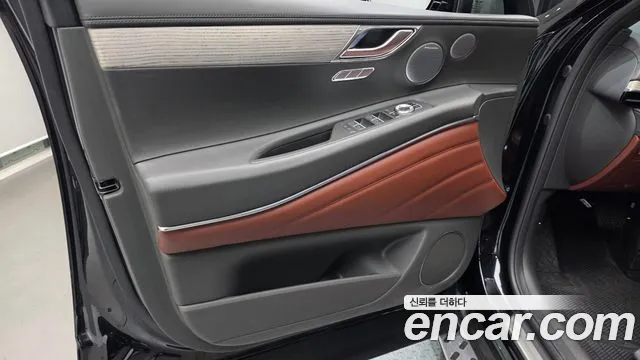 Genesis GV80 — Фото автомобиля 13