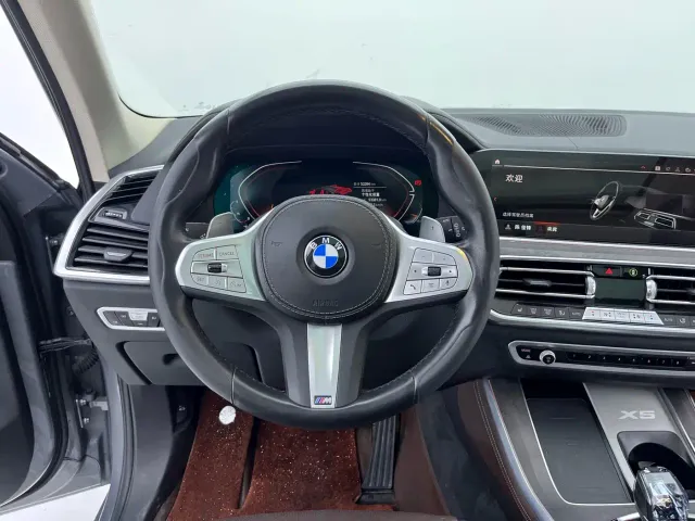 BMW X5 — Фото автомобиля 6