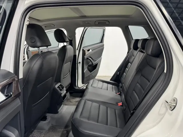 Volkswagen Tharu — Фото автомобиля 6