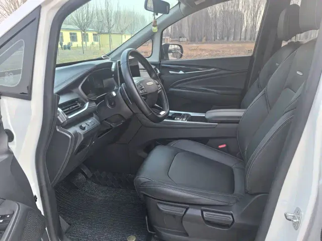 Maxus G50 — Фото автомобиля 7
