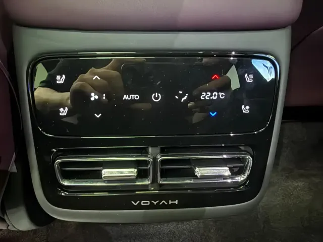 Voyah Auto VOYAH FREE 2025 FREE+ 4WD Qiankun Edition — Фото автомобиля 11