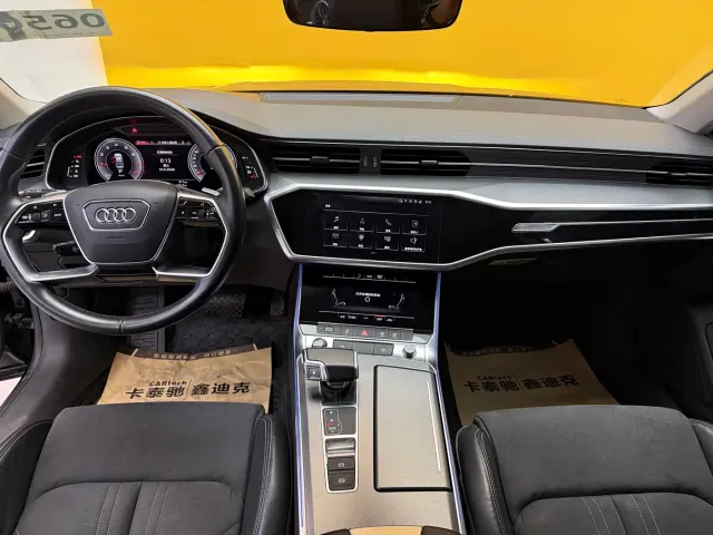 Audi A7L — Фото автомобиля 16