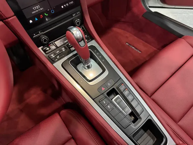 Porsche 718 — Фото автомобиля 6