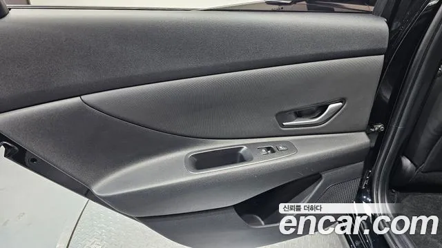 Hyundai AVANTE Avante (CN7) — Фото автомобиля 25