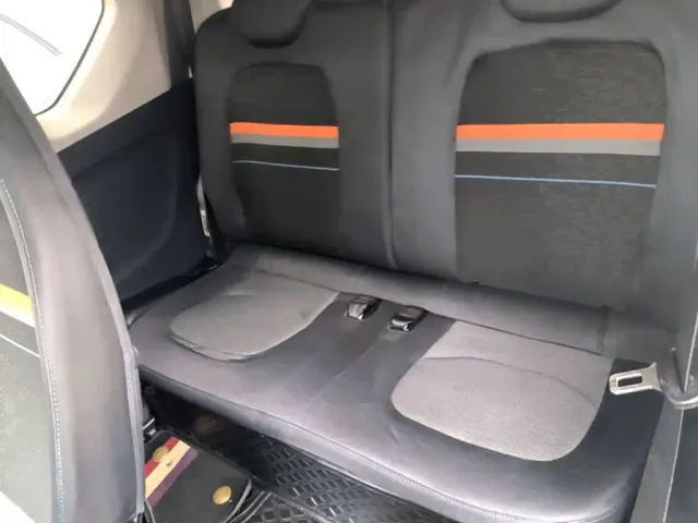 Wuling Hongguang Mini EV — Фото автомобиля 16