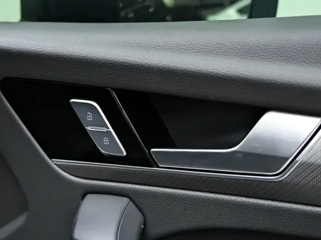 Audi Q5L — Фото автомобиля 30